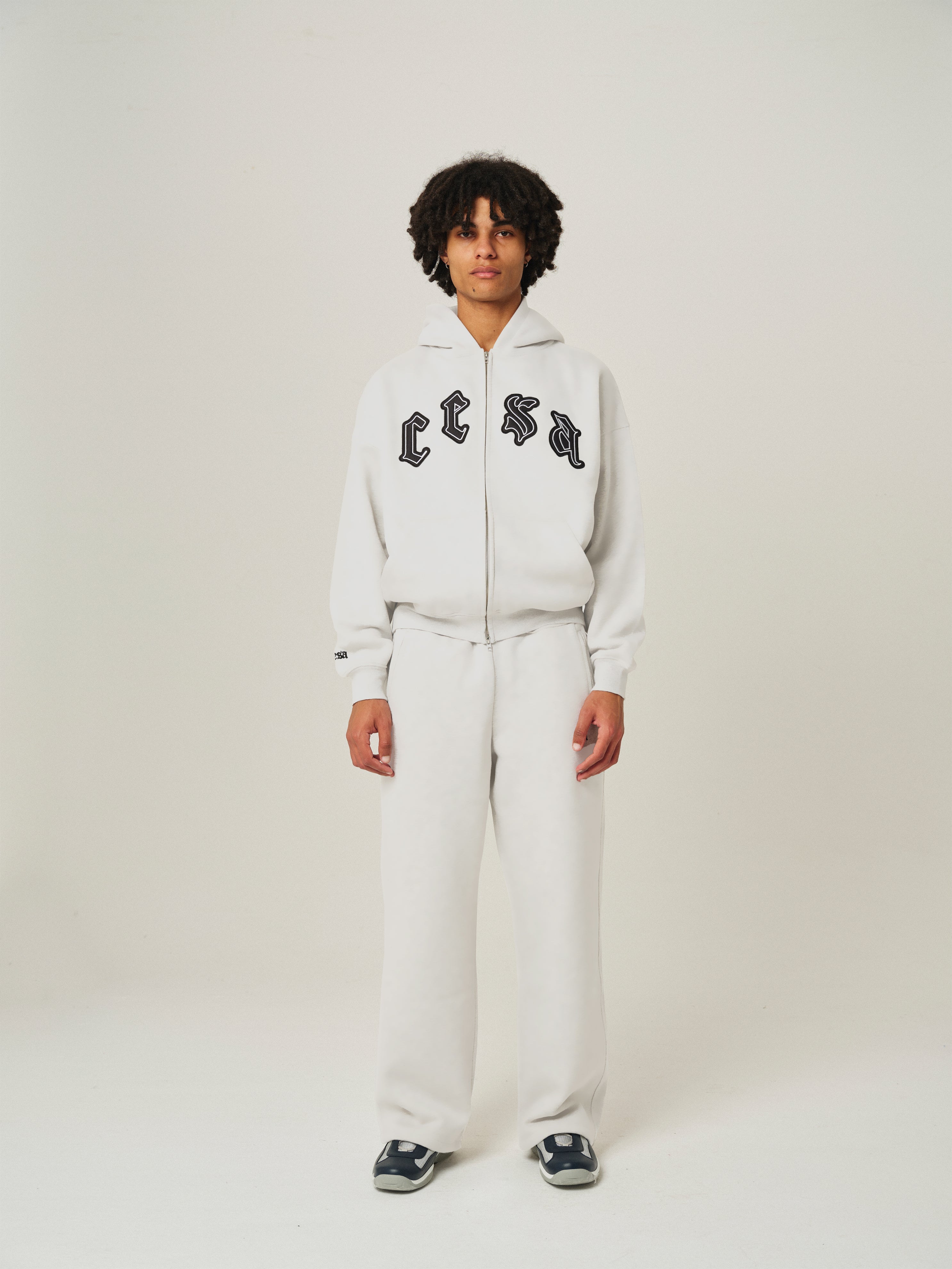 C1 ZIPPER "CREAM-WHITE"