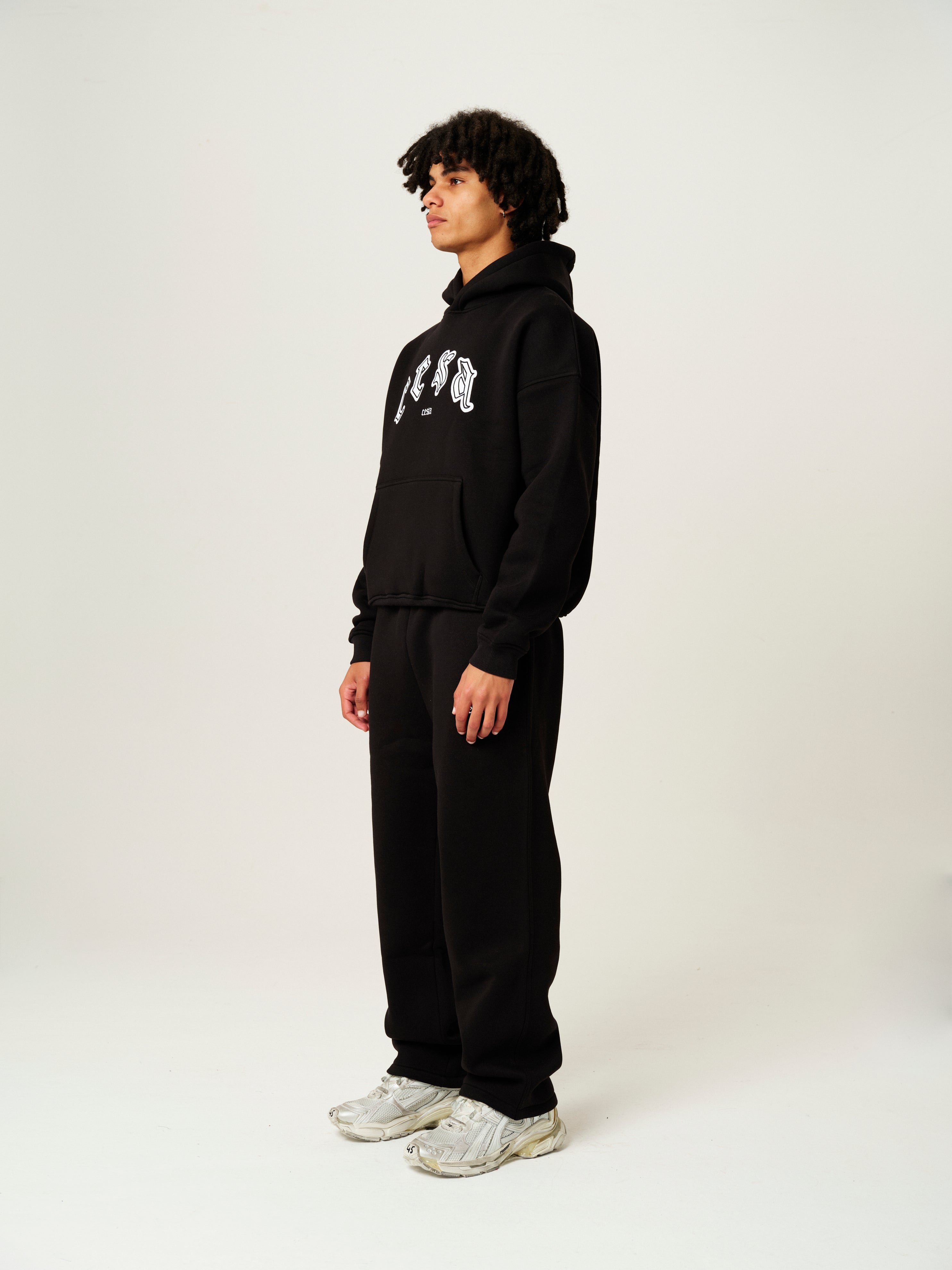C1 HOODIE "BLACK"