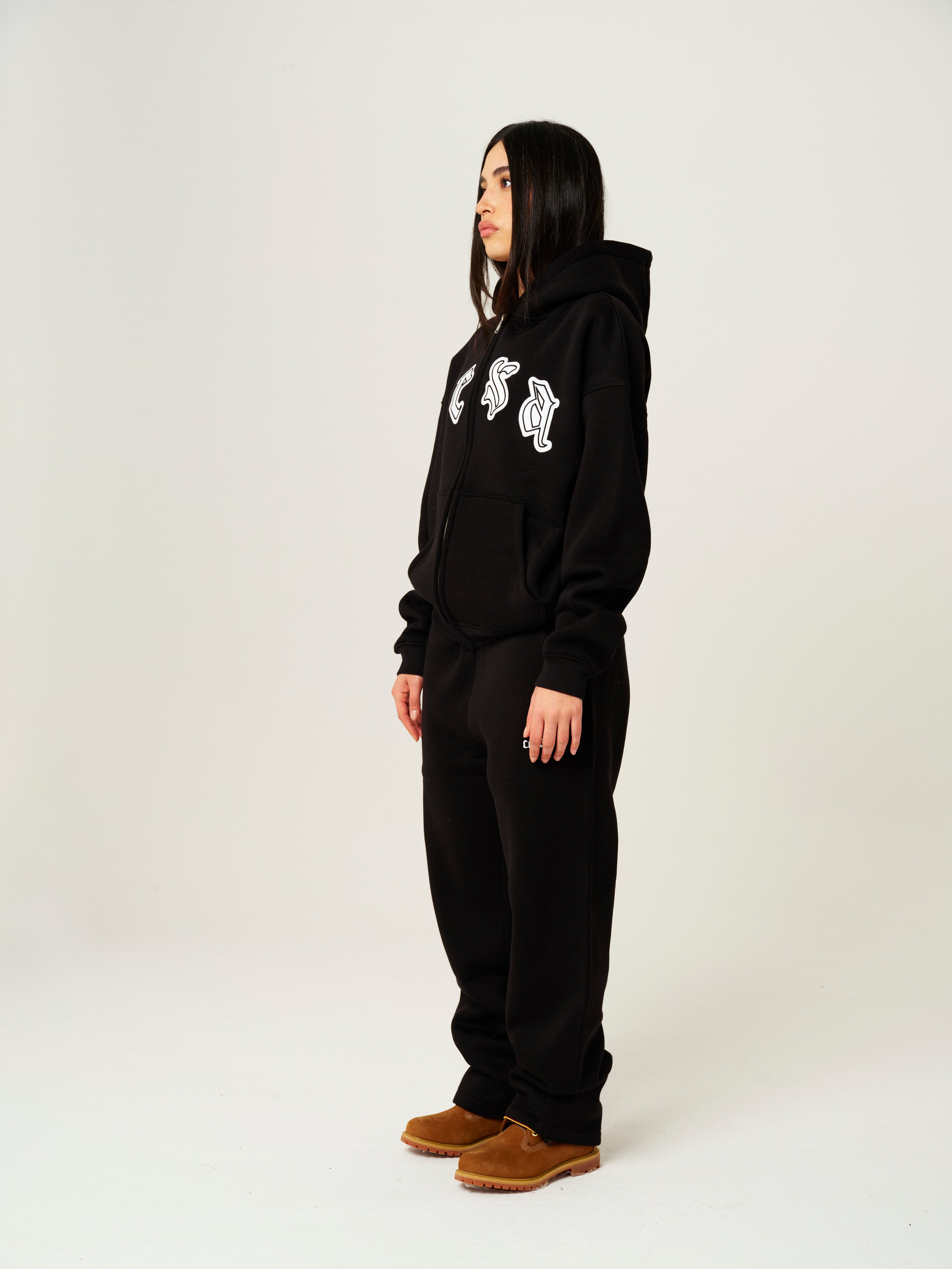 C1 ZIPPER “BLACK“